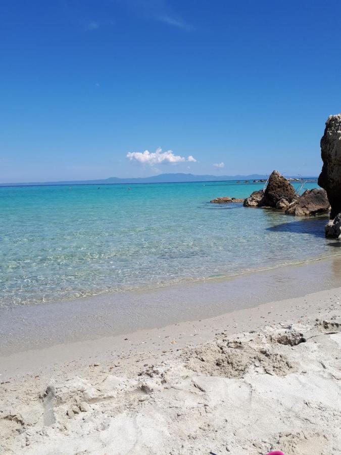 Villa George Afytos Buitenkant foto